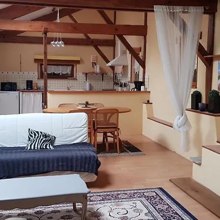Pey Sud Guest house *