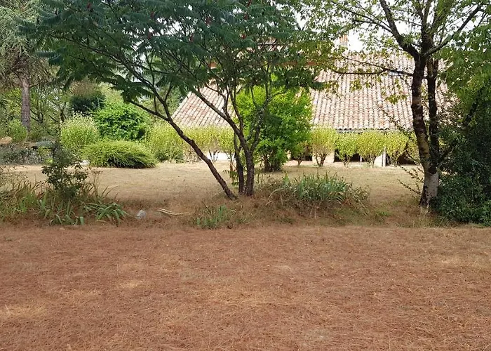 بيت ضيافة Pey Sud Sistels